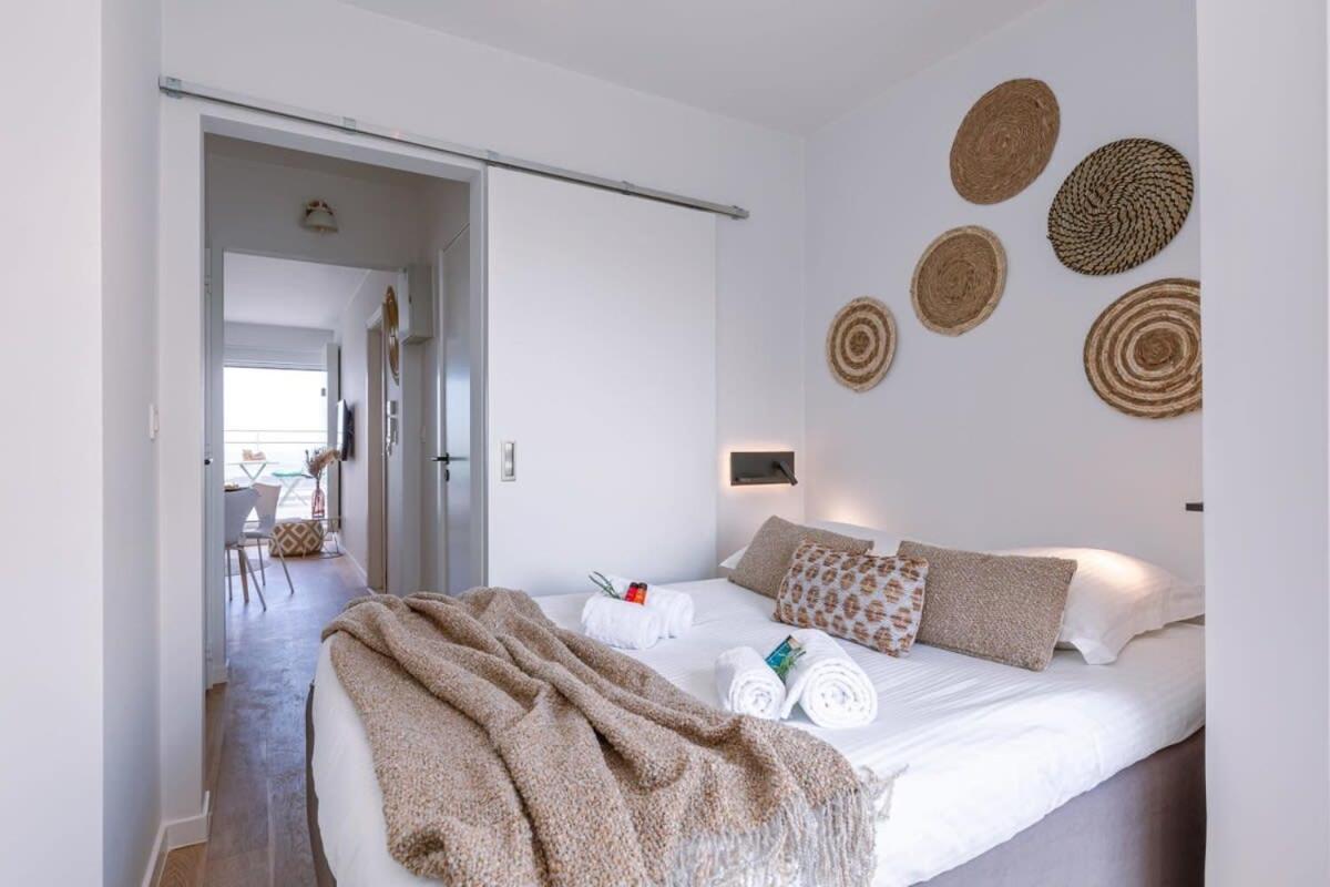 Huswell - Stunning Seafront Apartment Кнокке-Гейст Екстер'єр фото